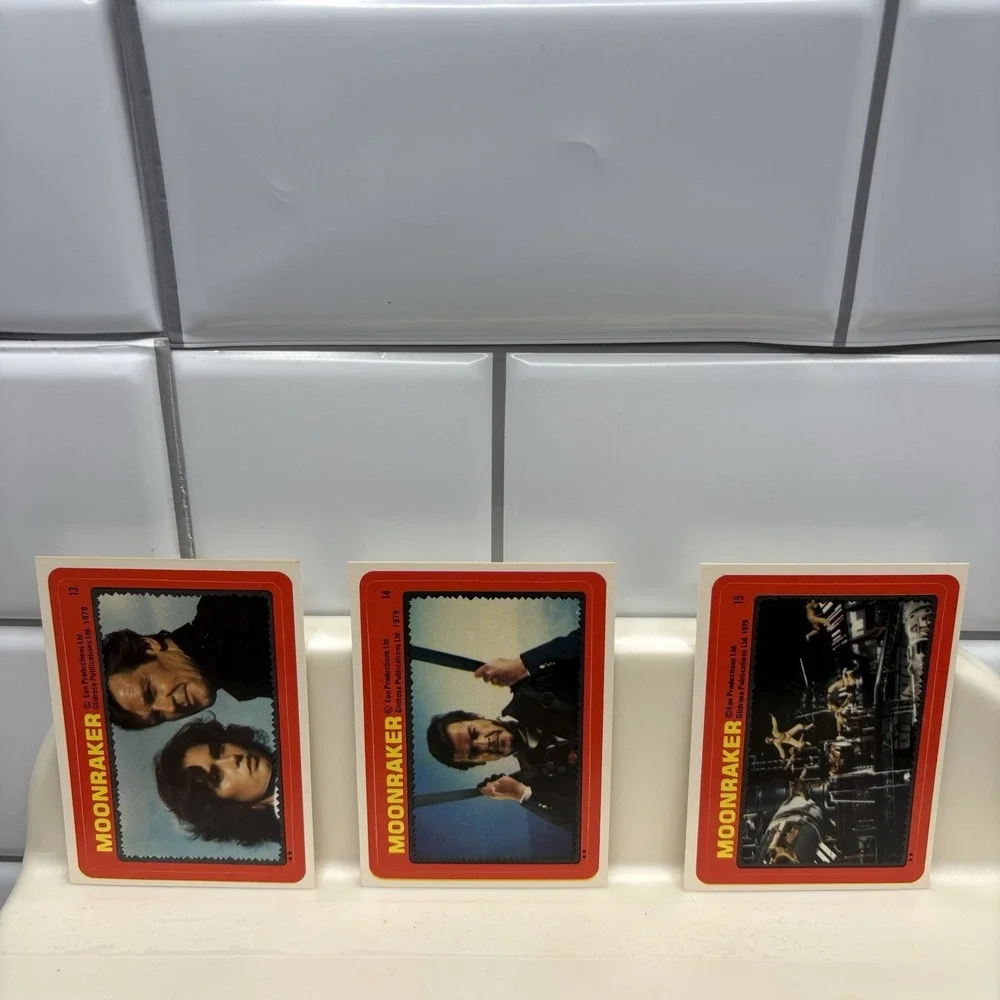 1979 Topps Moonraker Sticker Card Set‎ 22 In All James Bond